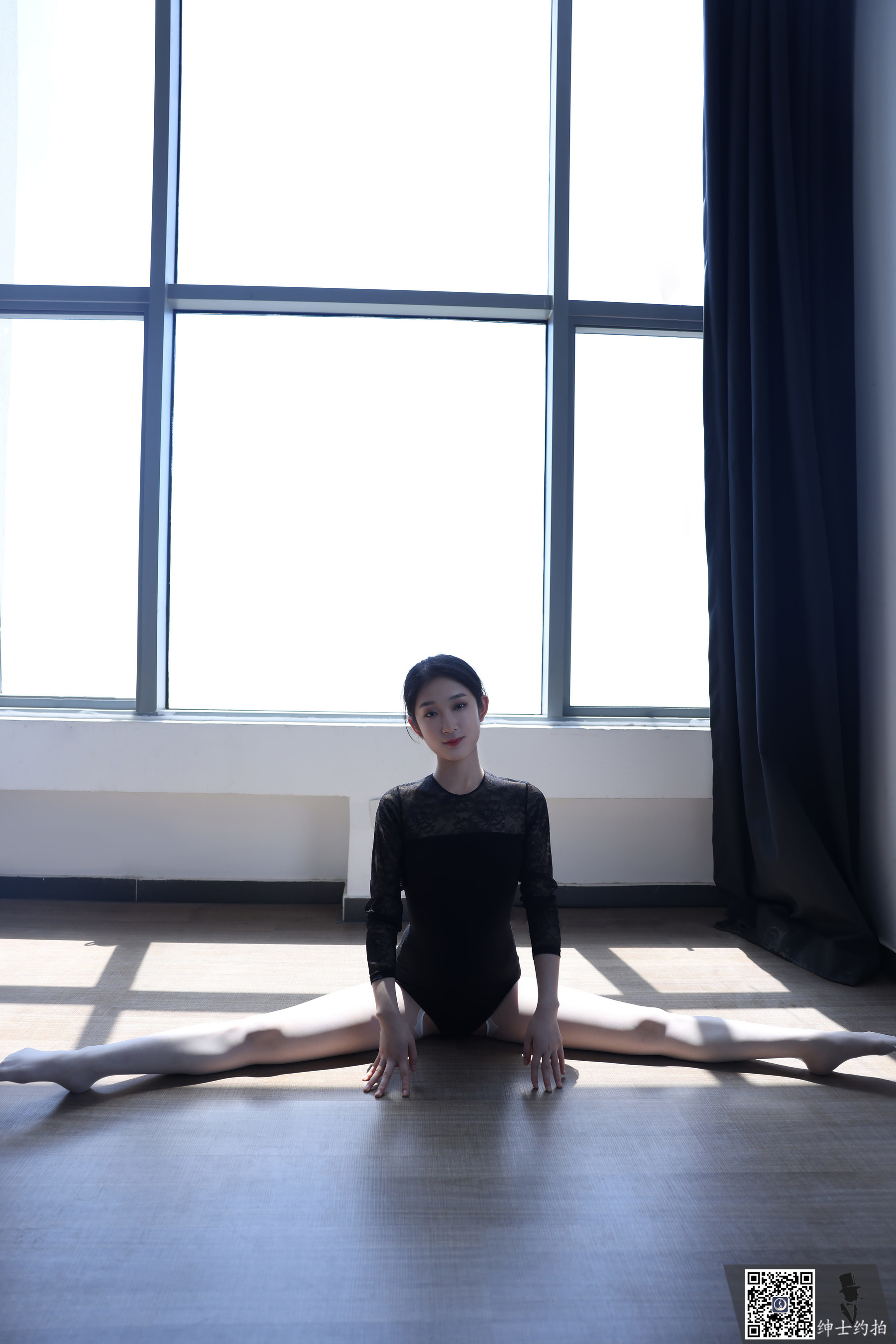 SHENSHI绅士 – SS009 姗姗